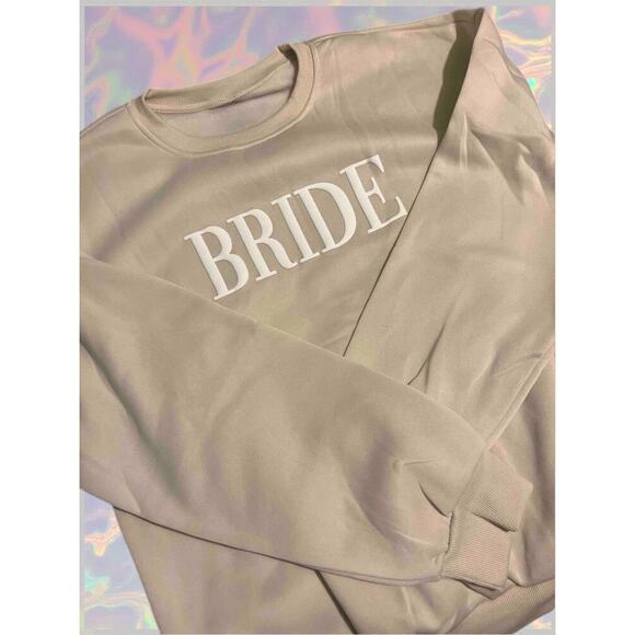 New Large Beige Embossed Bride Pullover Crew Sweater Bridal Bachelorette Party - Picture 2 of 3
